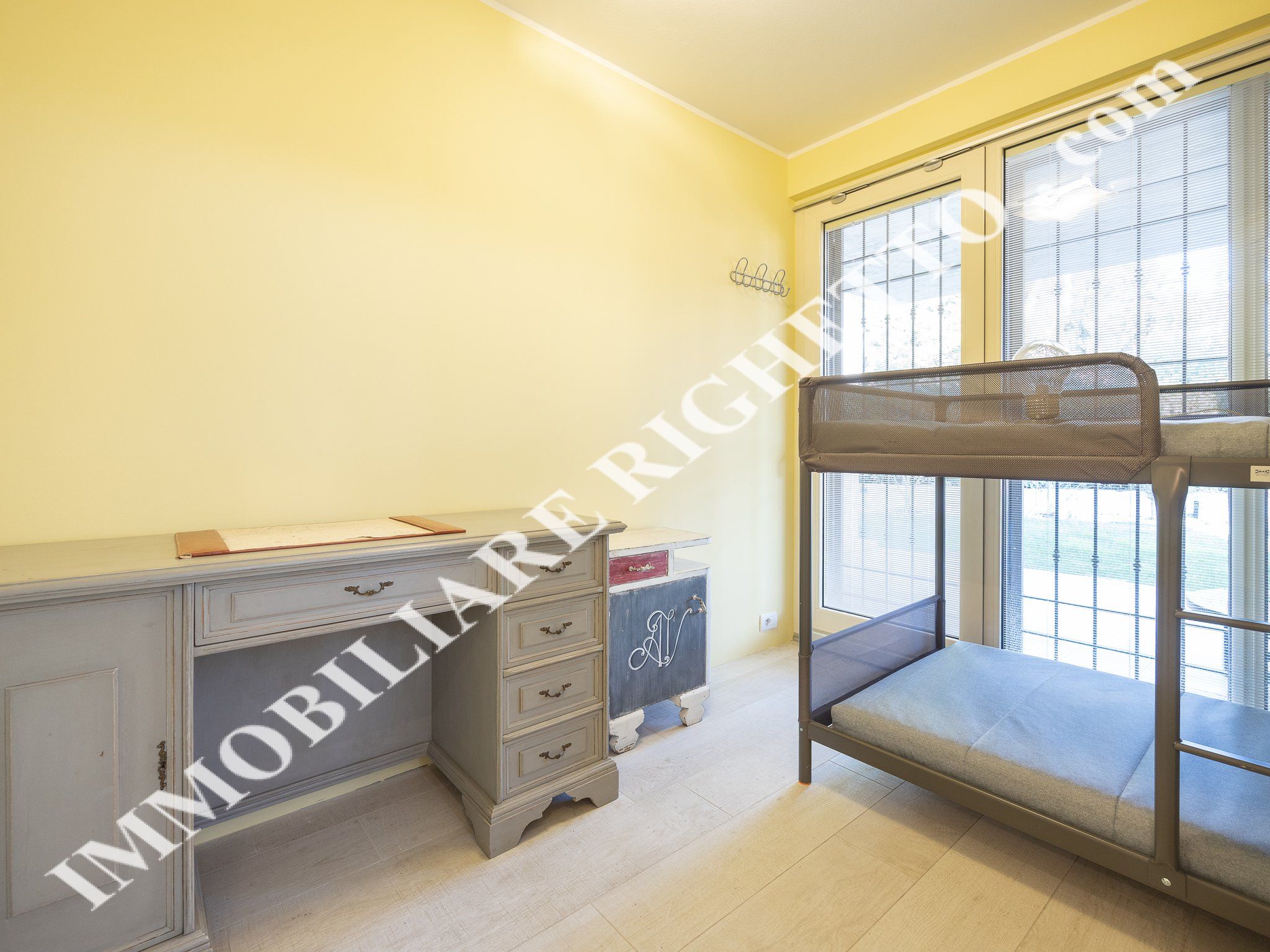 offerta immobile in affitto Recente villa d'angolo a due passi dal centro e dal Lago